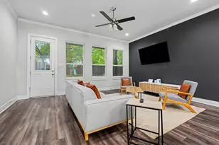 1435 Strickland St, Dallas, TX 75216 - Photo 2