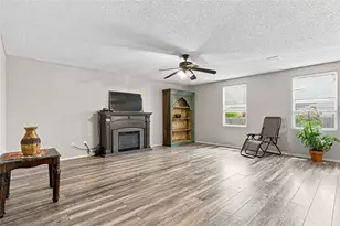 1856 Lariat Dr, Fort Worth, TX 76247 - Photo 4