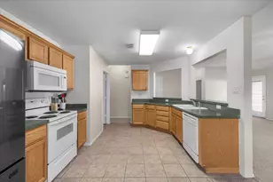 7008 Denver City Dr, Fort Worth, TX 76179 - Photo 6