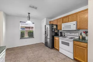 7008 Denver City Dr, Fort Worth, TX 76179 - Photo 10