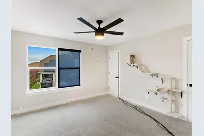 2911 Creekside Court, Carrollton, TX 75007 - Photo 18