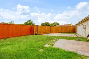 2911 Creekside Ct, Carrollton, TX 75007 - Photo 28