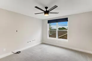 2911 Creekside Ct, Carrollton, TX 75007 - Photo 20