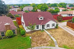 2911 Creekside Ct, Carrollton, TX 75007 - Photo 30