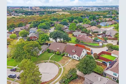 2911 Creekside Court, Carrollton, TX 75007 - Photo 32
