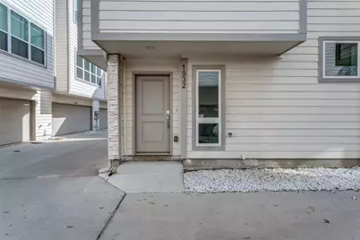1932 Landon Lane, Dallas, TX 75204 - Photo 4