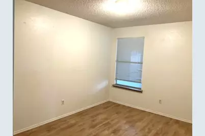 5210 Highbank Drive, Arlington, TX 76018 - Photo 12