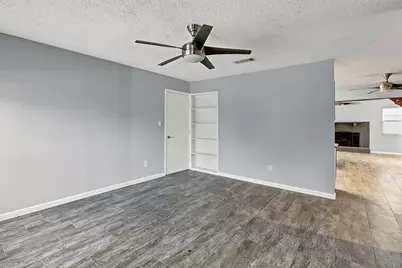 4716 Kyle Drive, Balch Springs, TX 75180 - Photo 4