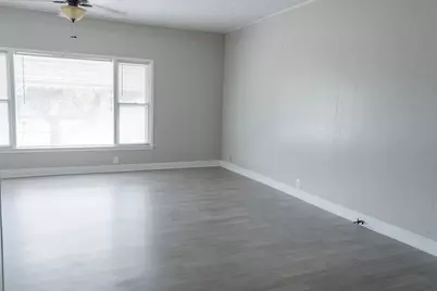 312 W Lindsey Street, Breckenridge, TX 76424 - Photo 12