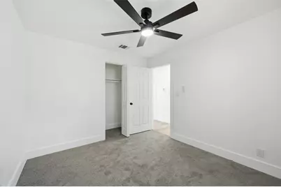 905 E Shaw Street, Fort Worth, TX 76110 - Photo 16