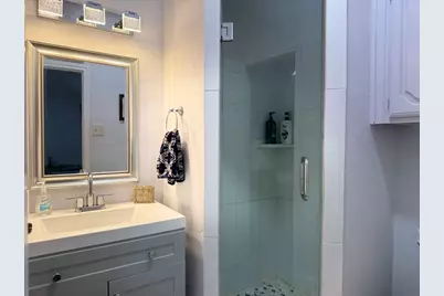 [Address not provided], Carrollton, TX 75006 - Photo 10