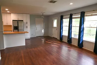 [Address not provided], Fort Worth, TX 76112 - Photo 4