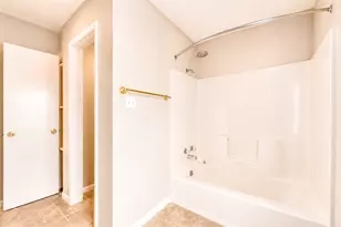 [Address not provided], Arlington, TX 76001 - Photo 12