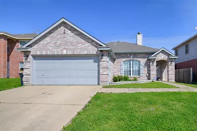 903 Gillon Drive, Arlington, TX 76001 - Photo 2