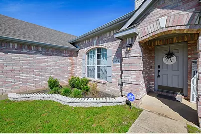 903 Gillon Drive, Arlington, TX 76001 - Photo 4