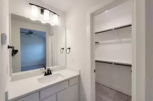 1801 Hidden Crk Dr, Midlothian, TX 76065 - Photo 18