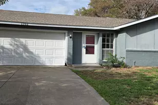 1702 Pisces St, Grand Prairie, TX 75051 - Photo 1