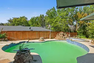 1513 Cecil Ct, Carrollton, TX 75006 - Photo 32