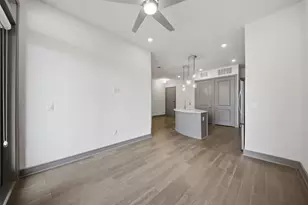 2700 Old Denton Rd, Carrollton, TX 75007 - Photo 16