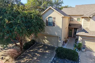 604 Jamboree Way, Euless, TX 76039 - Photo 2