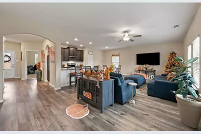 1405 Kite Street, DeSoto, TX 75115 - Photo 6