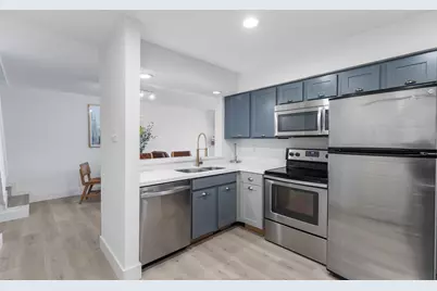4777 Cedar Springs Road #2J, Dallas, TX 75219 - Photo 14
