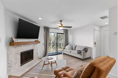4777 Cedar Springs Road #2J, Dallas, TX 75219 - Photo 10