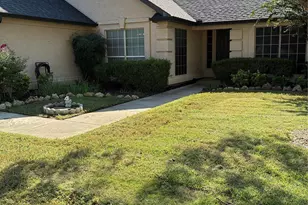 10009 Hanford Dr, Denton, TX 76207 - Photo 2