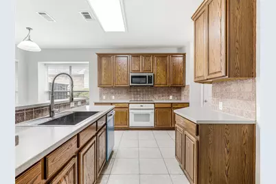 7419 Ravenhill Drive, Frisco, TX 75035 - Photo 12
