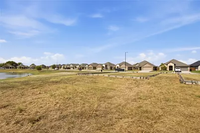 807 Greyson Lane, Greenville, TX 75402 - Photo 4