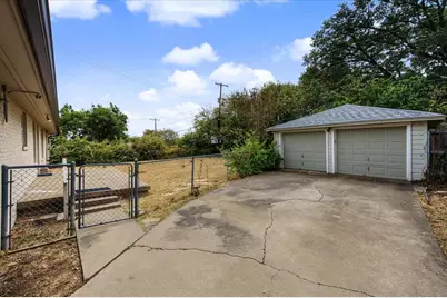 3809 Heywood Avenue, Fort Worth, TX 76109 - Photo 6