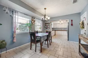 22 Spring Oaks Rd, Burleson, TX 76028 - Photo 12