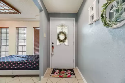22 Spring Oaks Road, Burleson, TX 76028 - Photo 6