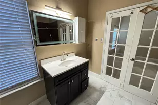 911 Gaynor Ave, Duncanville, TX 75137 - Photo 12