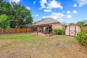 3135 Guadaloupe, Grand Prairie, TX 75054 - Photo 32
