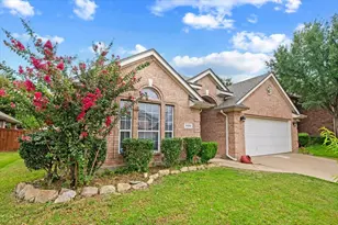 3135 Guadaloupe, Grand Prairie, TX 75054 - Photo 4