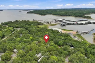 512 Mill Creek Resort Rd, Pottsboro, TX 75076 - Photo 2