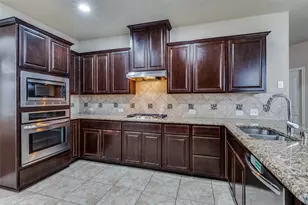 200 Mount Olive Ave, McKinney, TX 75072 - Photo 12