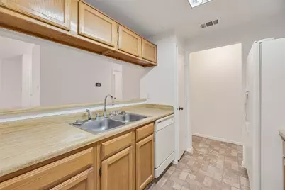 3904 Manzinita Street, Fort Worth, TX 76137 - Photo 14