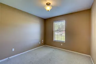 6910 Sayle St, Greenville, TX 75402 - Photo 14