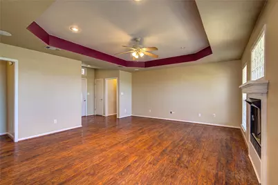 6910 Sayle Street, Greenville, TX 75402 - Photo 6