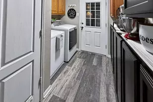 816 Crestline Dr, Mexia, TX 76667 - Photo 14