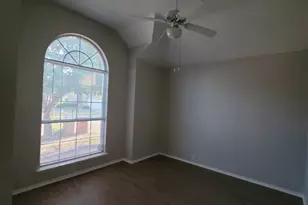 4609 Parkview Ln, Fort Worth, TX 76137 - Photo 14
