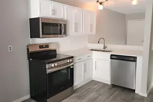 2627 Douglas Ave, Dallas, TX 75219 - Photo 6