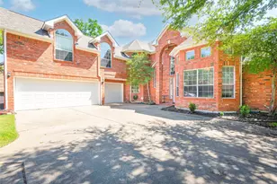 909 Hills Creek Dr, McKinney, TX 75072 - Photo 2