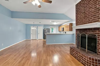 1412 Toplea Drive, Euless, TX 76040 - Photo 6