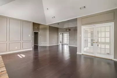 9017 Rodeo Drive, Irving, TX 75063 - Photo 4