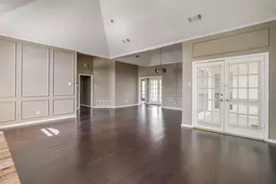 9017 Rodeo Dr, Irving, TX 75063 - Photo 4