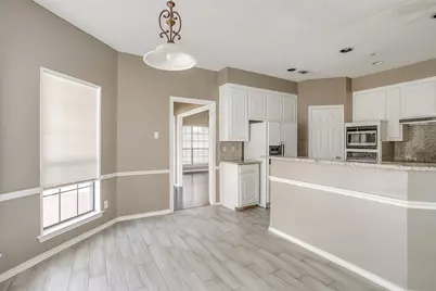 9017 Rodeo Drive, Irving, TX 75063 - Photo 14