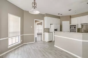 9017 Rodeo Dr, Irving, TX 75063 - Photo 14